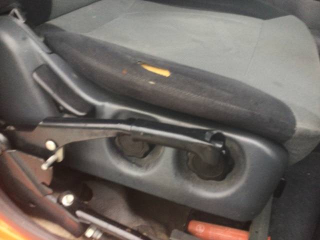 三菱ふそうスーパーグレートダンプ大型（10t）[写真28]