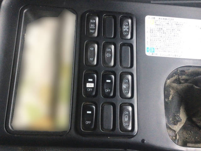 三菱ふそうスーパーグレートダンプ大型（10t）[写真30]