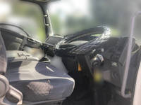 いすゞフォワードアルミウイング中型（4t）[写真25]