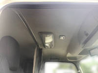 いすゞフォワードアルミウイング中型（4t）[写真26]