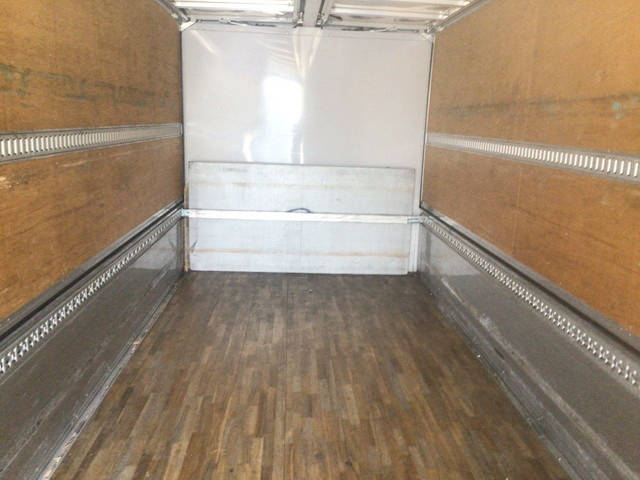 いすゞフォワードアルミウイング中型（4t）[写真08]