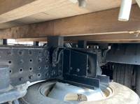 三菱ふそうキャンター平ボディ小型（2t・3t）[写真14]