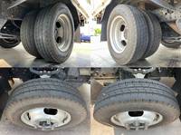 三菱ふそうキャンター平ボディ小型（2t・3t）[写真22]