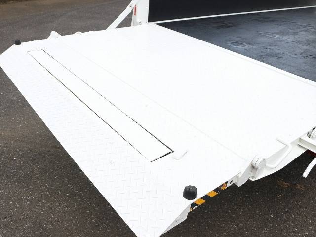 トヨタトヨエースダブルキャブ（Wキャブ）小型（2t・3t）[写真05]