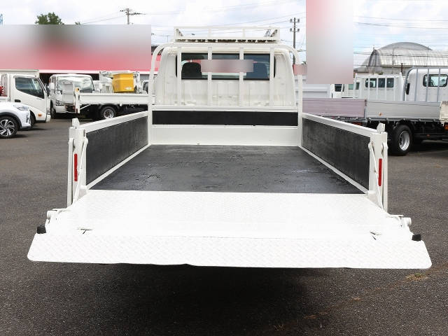 トヨタトヨエースダブルキャブ（Wキャブ）小型（2t・3t）[写真06]