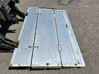 日野デュトロ冷凍車（冷蔵車）小型（2t・3t）[写真12]