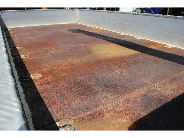 三菱ふそうキャンタークレーン5段小型（2t・3t）[写真10]