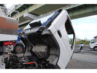 三菱ふそうキャンタークレーン5段小型（2t・3t）[写真13]