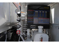 三菱ふそうキャンタークレーン5段小型（2t・3t）[写真15]