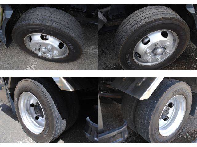 三菱ふそうキャンタークレーン5段小型（2t・3t）[写真22]