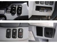 三菱ふそうキャンタークレーン5段小型（2t・3t）[写真30]