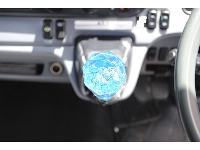 三菱ふそうキャンタークレーン5段小型（2t・3t）[写真34]