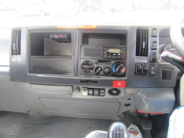 いすゞエルフローダーダンプ小型（2t・3t）[写真20]