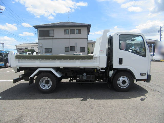 いすゞエルフローダーダンプ小型（2t・3t）[写真04]