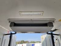 いすゞエルフ冷凍車（冷蔵車）小型（2t・3t）[写真17]