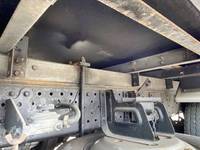 いすゞエルフ冷凍車（冷蔵車）小型（2t・3t）[写真22]