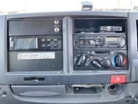 いすゞエルフ冷凍車（冷蔵車）小型（2t・3t）[写真35]