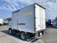 いすゞエルフ冷凍車（冷蔵車）小型（2t・3t）[写真04]