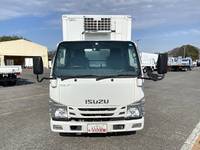 いすゞエルフ冷凍車（冷蔵車）小型（2t・3t）[写真05]