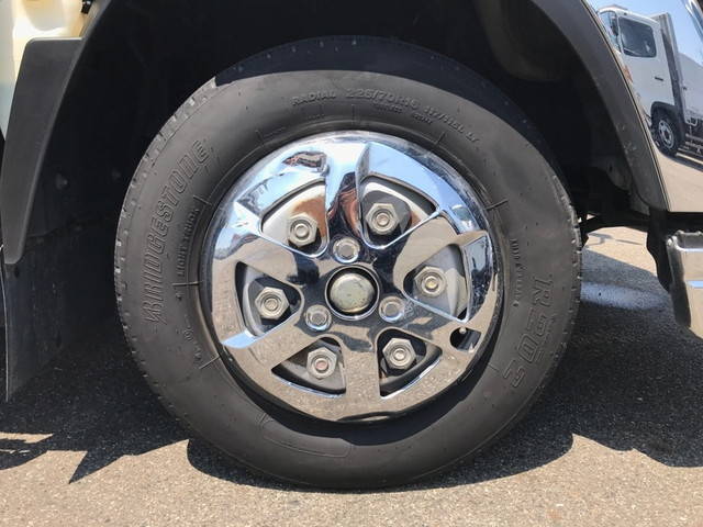 いすゞエルフアルミブロック小型（2t・3t）[写真24]