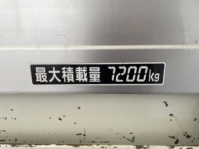 日野レンジャーセルフクレーン4段増トン（6t・8t）[写真11]