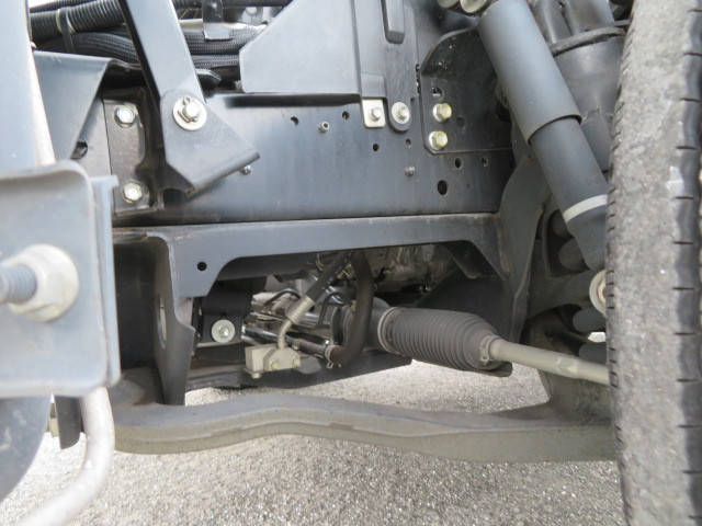 いすゞエルフ平ボディ小型（2t・3t）[写真13]