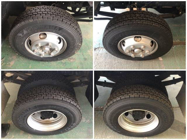 日野レンジャー穴掘建柱車中型（4t）[写真24]