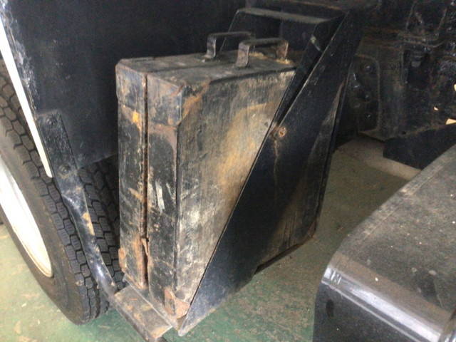 日野レンジャー穴掘建柱車中型（4t）[写真25]