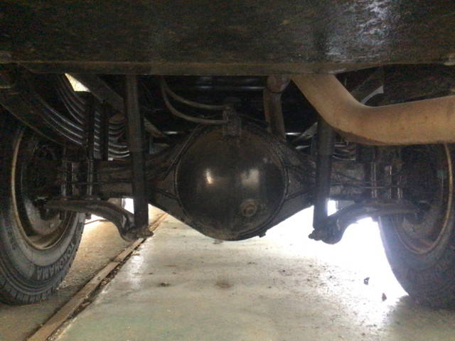 日野レンジャー穴掘建柱車中型（4t）[写真29]