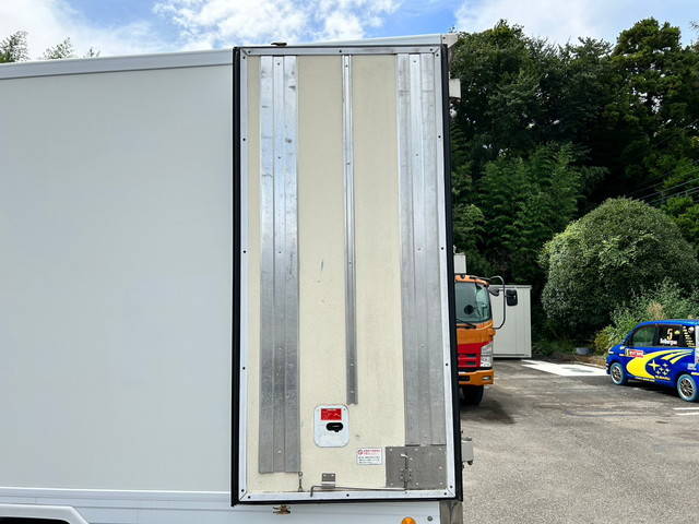 UDトラックスコンドル冷凍車（冷蔵車）小型（2t・3t）[写真11]