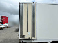UDトラックスコンドル冷凍車（冷蔵車）小型（2t・3t）[写真12]