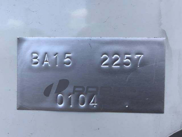 三菱ふそうキャンター平ボディ小型（2t・3t）[写真14]