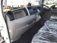 三菱ふそうキャンター平ボディ小型（2t・3t）[写真30]