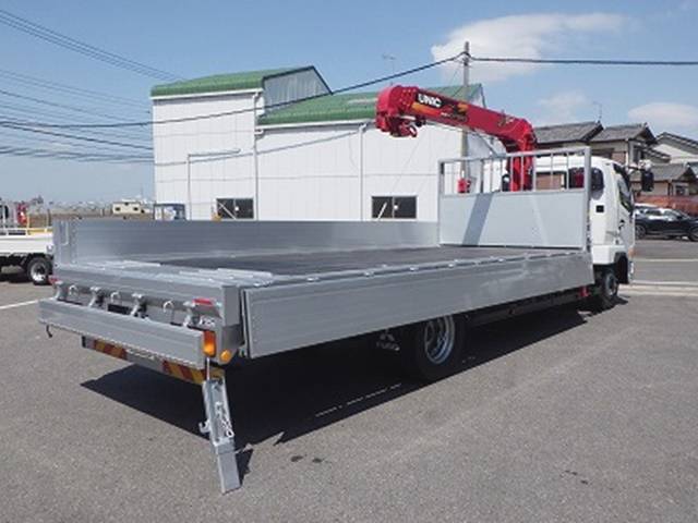 三菱ふそうファイターセルフクレーン4段増トン（6t・8t）[写真06]