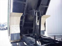 いすゞフォワードダンプ中型（4t）[写真17]