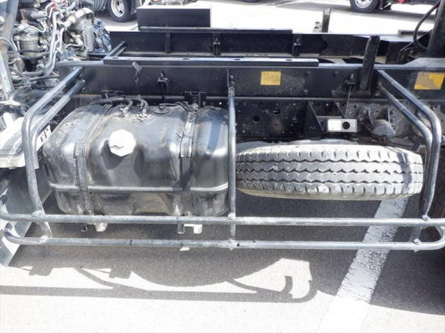 いすゞフォワードダンプ中型（4t）[写真18]