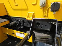 いすゞエルフ高所作業車小型（2t・3t）[写真24]