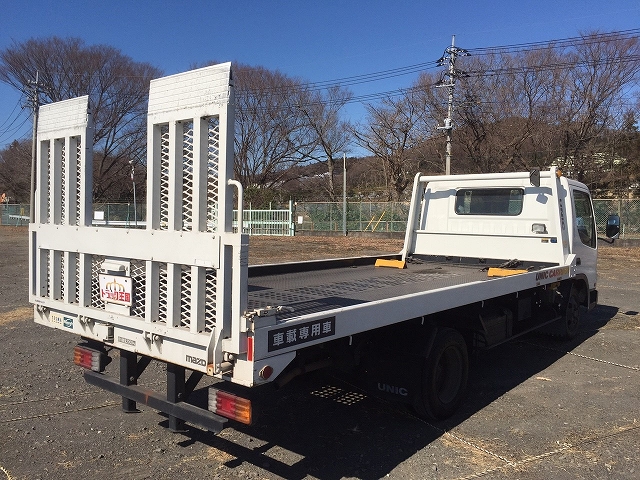 マツダタイタンセーフティローダー小型（2t・3t）[写真02]