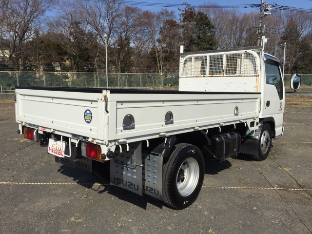いすゞエルフ平ボディ小型（2t・3t）[写真02]