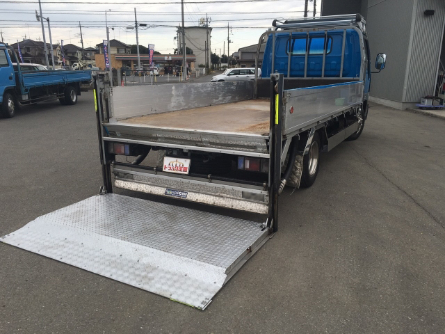 いすゞエルフアルミブロック小型（2t・3t）[写真02]