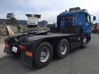 UDトラックスビッグサムトレーラーヘッド（トラクターヘッド）大型（10t）[写真02]