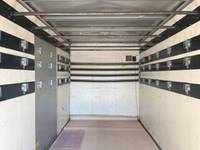 三菱ふそうキャンターアルミバン小型（2t・3t）[写真15]