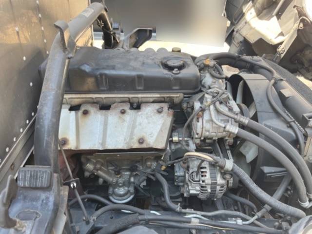 三菱ふそうキャンターアルミバン小型（2t・3t）[写真21]