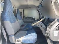 三菱ふそうキャンターアルミバン小型（2t・3t）[写真24]