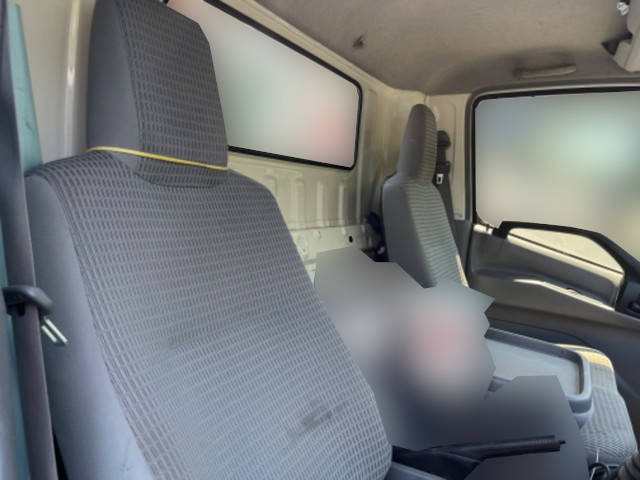 日野デュトロ平ボディ小型（2t・3t）[写真21]