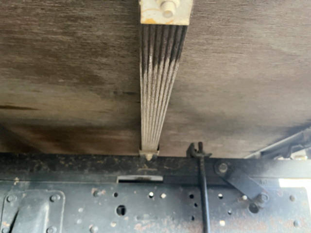 三菱ふそうキャンタークレーン3段小型（2t・3t）[写真22]