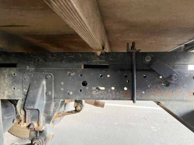 三菱ふそうキャンタークレーン3段小型（2t・3t）[写真23]