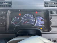 三菱ふそうキャンタークレーン3段小型（2t・3t）[写真31]