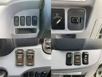 三菱ふそうキャンターアルミバン小型（2t・3t）[写真34]