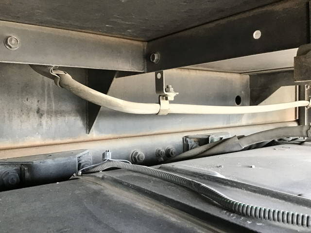 三菱ふそうスーパーグレートトレーラーヘッド（トラクターヘッド）大型（10t）[写真17]